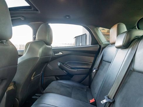 Used 2017 Ford Focus RS image 36