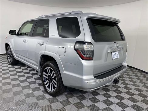 Used 2022 Toyota 4Runner Limited image 6