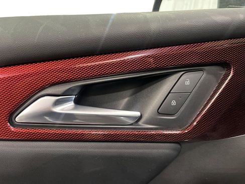 New 2026 Chevrolet Traverse Z71 w/ Enhanced Driving Package AWD/4WD image 18