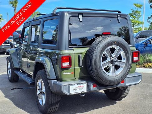 Used 2021 Jeep Wrangler Unlimited Sahara AWD/4WD image 5