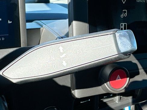 New 2026 Chevrolet Brightdrop 400 image 17