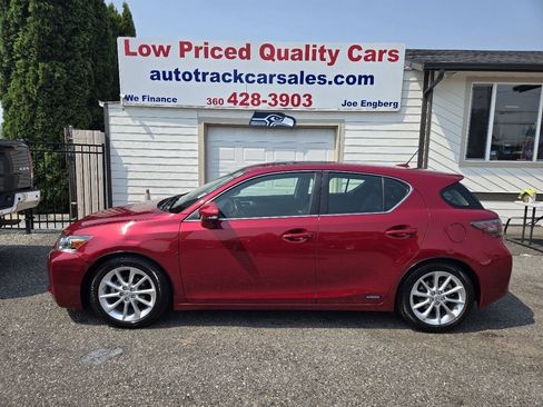 Used 2011 Lexus CT 200h Premium w/ Premium Audio Pkg FWD image 2