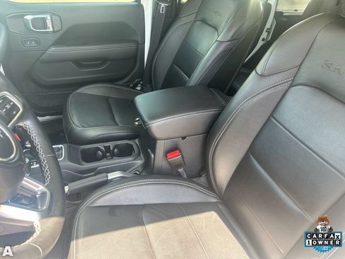 Certified 2021 Jeep Wrangler Unlimited Sahara AWD/4WD image 18