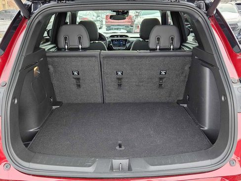 Used 2023 Chevrolet TrailBlazer RS w/ Sun and Liftgate Package image 24