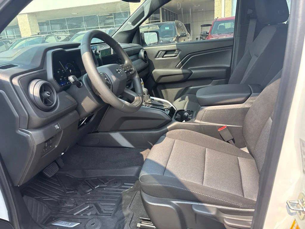 New 2026 Chevrolet Colorado Trail Boss AWD/4WD image 25