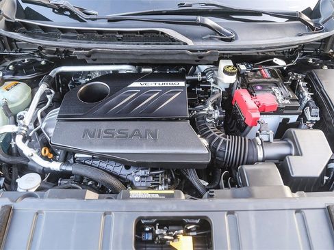 Used 2023 Nissan Rogue SV image 26