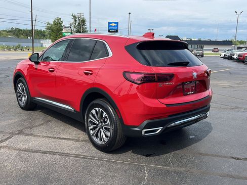Used 2025 Buick Envision Preferred AWD/4WD image 4
