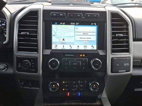 Used 2019 Ford F250 Lariat w/ Lariat Ultimate Package image 17