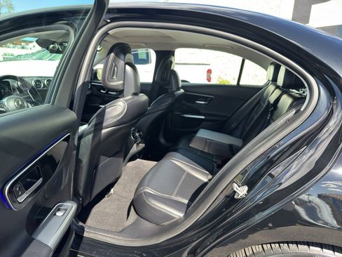 Used 2022 Mercedes-Benz C 300 Sedan image 17