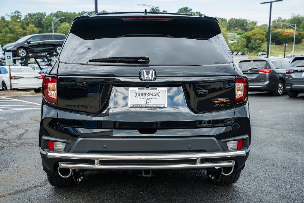 Certified 2025 Honda Passport TrailSport image 6