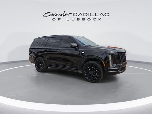 Certified 2026 Cadillac Escalade Platinum Sport w/ LPO, ONYX Package AWD/4WD image 2