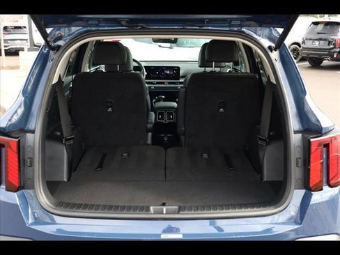 Used 2025 Kia Sorento SX image 20