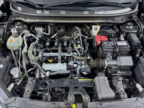 Used 2024 Nissan Kicks S image 29