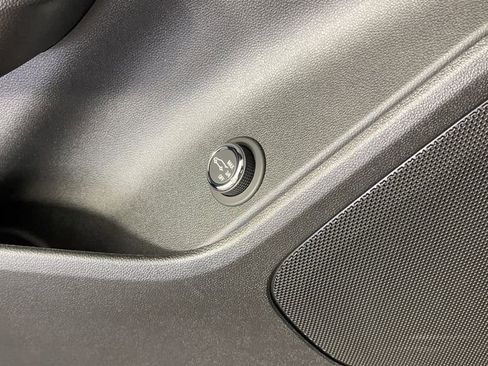 New 2025 Chevrolet Blazer LT w/ LPO, Black Sport Package image 31