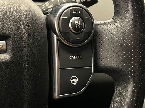 Used 2016 Land Rover Range Rover Sport HSE image 25