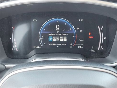 Used 2023 Toyota Corolla Cross XLE image 16