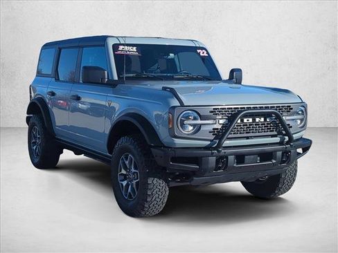 Certified 2022 Ford Bronco Badlands image 3
