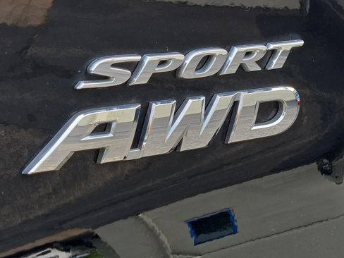 Certified 2022 Honda Pilot Sport image 30