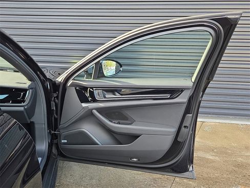 New 2026 Porsche Panamera 4 image 20