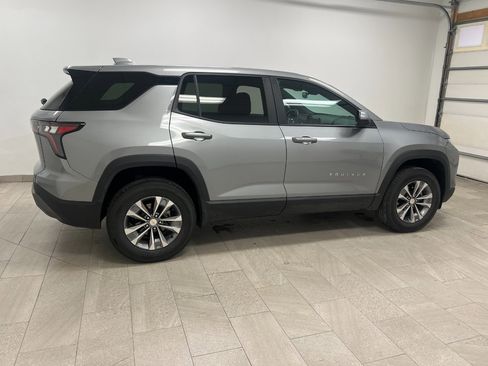 Used 2025 Chevrolet Equinox LT image 14