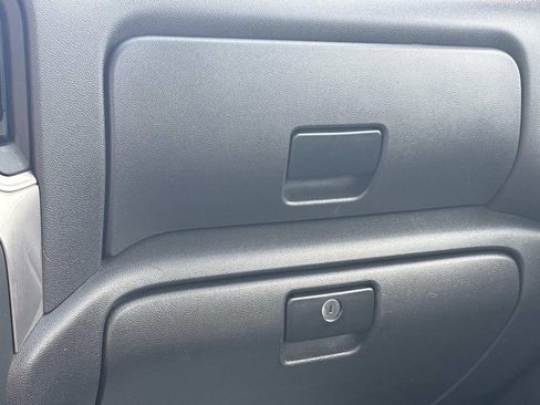 Used 2022 Chevrolet Silverado 1500 W/T RWD image 20