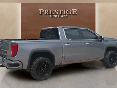 Used 2020 GMC Sierra 1500 Denali w/ Denali Ultimate Package AWD/4WD image 9