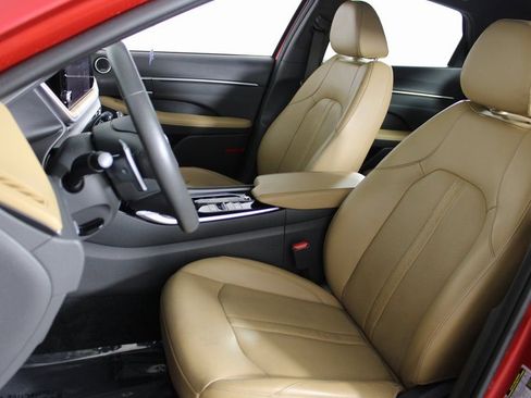 Used 2021 Hyundai Sonata Limited image 15