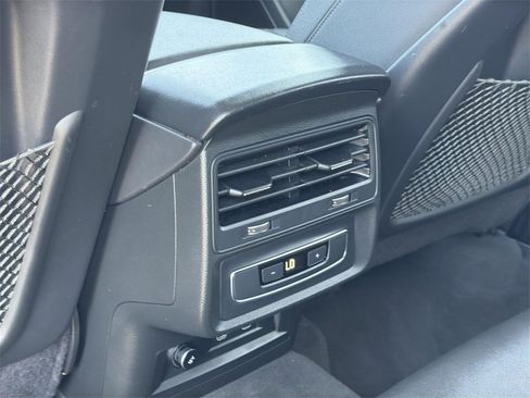 Used 2023 Audi Q7 3.0T Premium Plus image 26