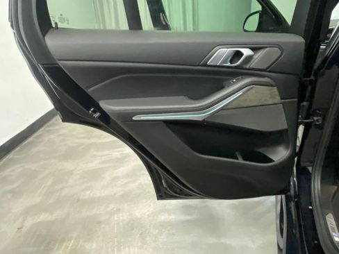Used 2019 BMW X5 xDrive50i w/ M Sport Package AWD/4WD image 45