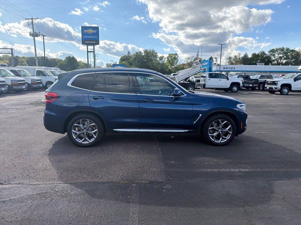 Used 2021 BMW X3 xDrive30i w/ Convenience Package AWD/4WD image 17