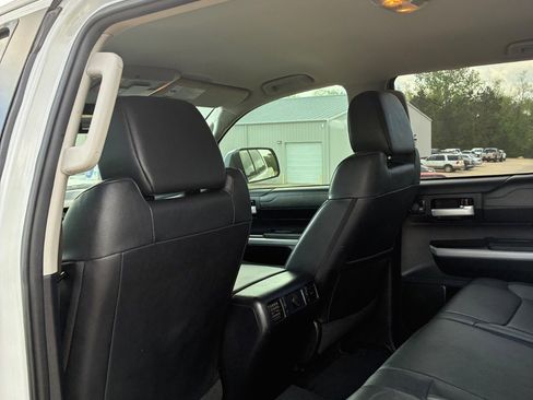 Used 2018 Toyota Tundra Limited image 29