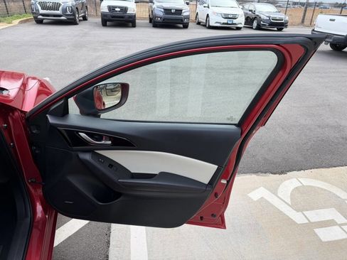Used 2014 MAZDA MAZDA3 s Grand Touring FWD image 19