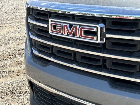 New 2026 GMC Acadia Elevation FWD image 31