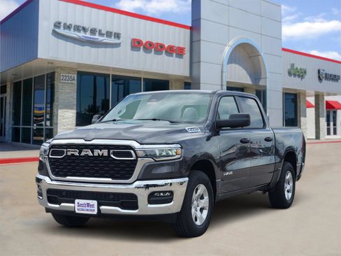 New 2026 RAM 1500 2WD Crew Cab image 2