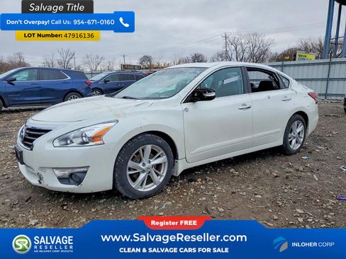 Used 2014 Nissan Altima 2.5 SV w/ Convenience Package image 1