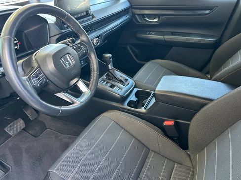 Used 2025 Honda CR-V Sport image 10