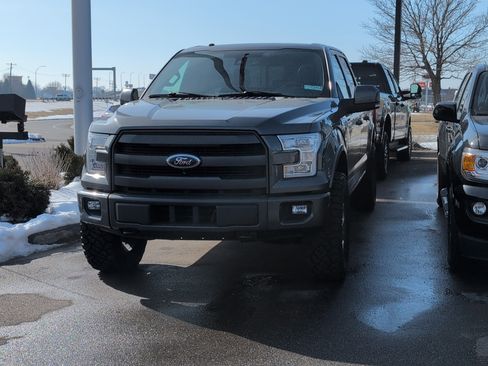 Used 2015 Ford F150 Lariat w/ Equipment Group 502A Luxury image 2