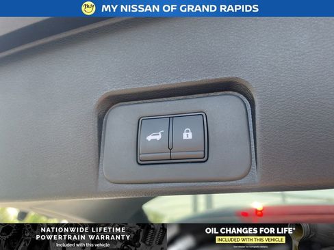 New 2026 Nissan Rogue SV w/ Cold Weather Package AWD/4WD image 25