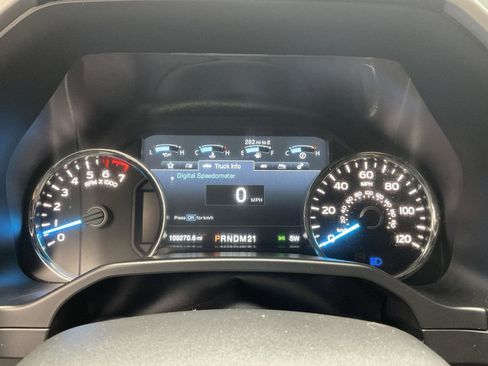 Used 2015 Ford F150 Lariat w/ Equipment Group 502A Luxury image 26