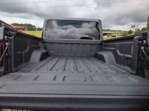 New 2026 Jeep Gladiator Mojave AWD/4WD image 31