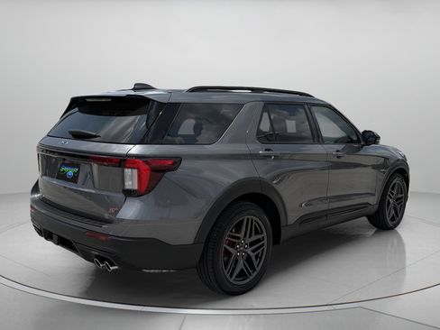 Used 2025 Ford Explorer ST w/ Sun And Sound Package AWD/4WD image 3