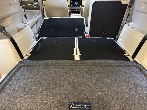 New 2026 Volkswagen Atlas SE image 15