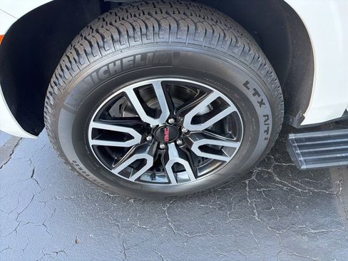 Used 2022 GMC Yukon AT4 w/ Max Trailering Package image 20