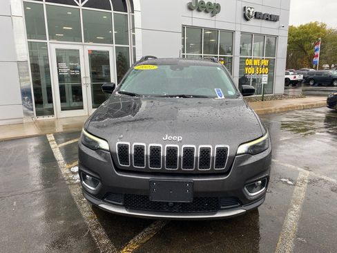 Used 2022 Jeep Cherokee Limited image 8