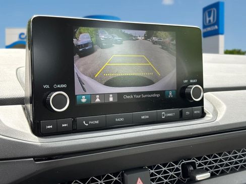 Used 2024 Honda Accord EX image 25