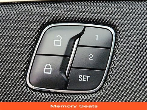 Used 2017 Lincoln MKZ Select w/ Select Plus Package image 32