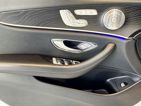 Certified 2017 Mercedes-Benz E 300 E 300 Luxury RWD Sedan image 17