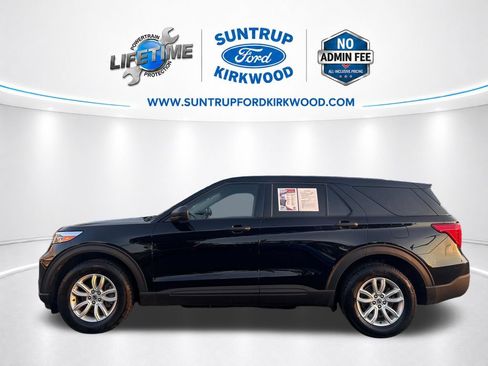 Used 2021 Ford Explorer 4WD w/ Class III Trailer Tow Package image 2