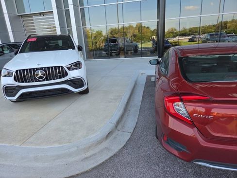 Used 2019 Honda Civic LX image 7