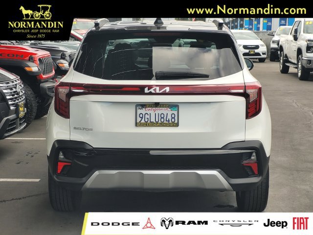 Used 2024 Kia Seltos S FWD image 4